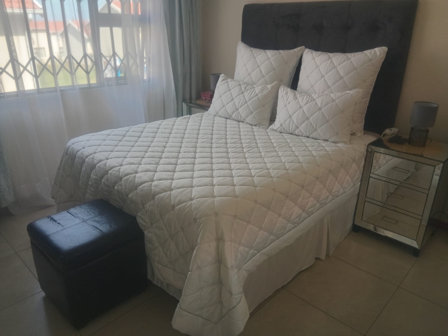To Let 2 Bedroom Property for Rent in East London Rural Eastern Cape